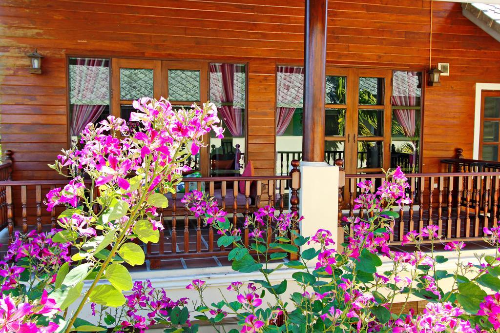 Shewe Wana Suite Resort Chiang Mai Exterior foto